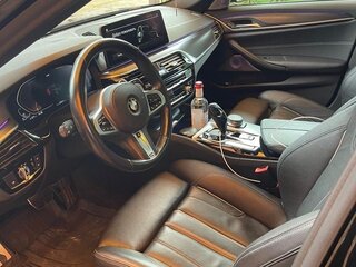 2021 BMW 5 серии 520d xDrive VII (G30/G31/G38) Рестайлинг, чёрный, 6200000 рублей, вид 4