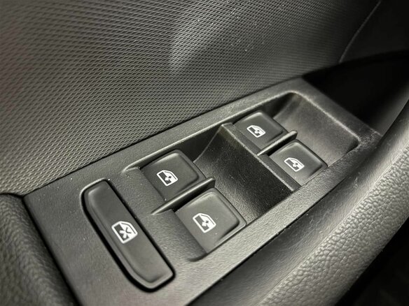 2018 Skoda Rapid I Рестайлинг, белый, 1055000 рублей - вид 16