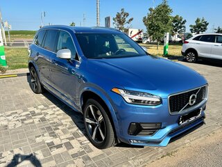 2017 Volvo XC90 II, синий, 2600000 рублей, вид 2