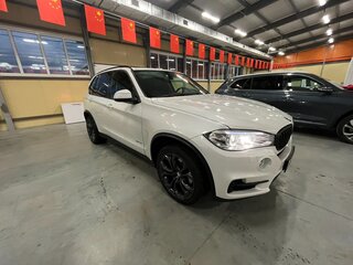 2017 BMW X5 35i III (F15), белый, 3800000 рублей, вид 1