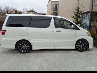 2004 Toyota Alphard I, белый, 1050000 рублей, вид 1