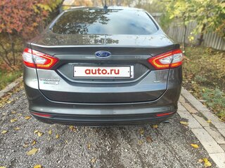 2015 Ford Fusion (North America) II, серый, 1550000 рублей, вид 5