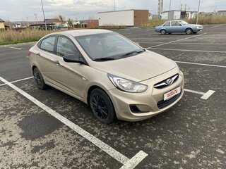 2012 Hyundai Solaris I, бежевый, 770000 рублей, вид 1
