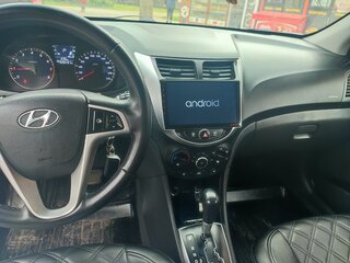 2014 Hyundai Solaris I, чёрный, 800000 рублей, вид 5