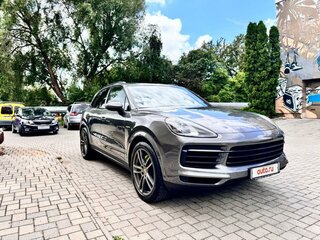 2019 Porsche Cayenne E-Hybrid III, серый, 6600000 рублей, вид 4