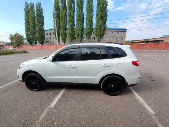 2011 Hyundai Santa Fe II Рестайлинг, белый, 1275000 рублей - вид 7