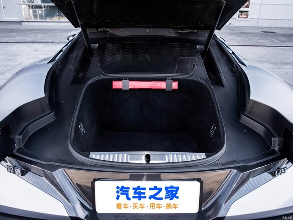 2024 BYD Yangwang U9, красный - вид 23