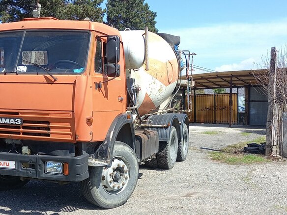 2005 КамАЗ Автобетоносмеситель, оранжевый, 1400000 рублей - вид 1