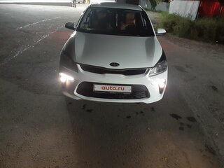 2019 Kia Rio IV, белый, 1850000 рублей, вид 5