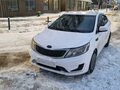 2013 Kia Rio III, белый, 600000 рублей - вид 6