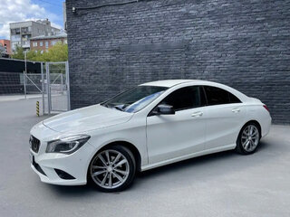 2013 Mercedes-Benz CLA 200 I (C117, X117), белый, 2000000 рублей, вид 2
