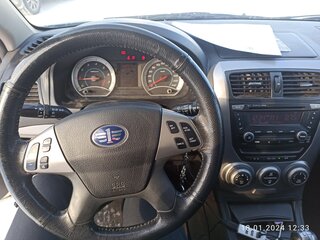 2013 FAW Besturn B50 I, серебристый, 1050000 рублей, вид 3