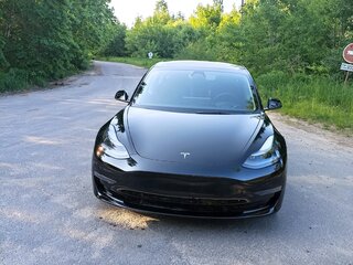 2022 Tesla Model 3 Long Range I, чёрный, 3700000 рублей, вид 2
