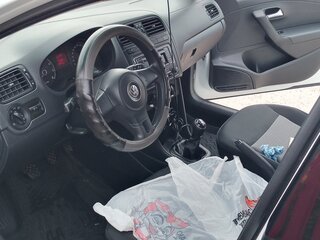 2014 Volkswagen Polo V, белый, 765000 рублей, вид 3