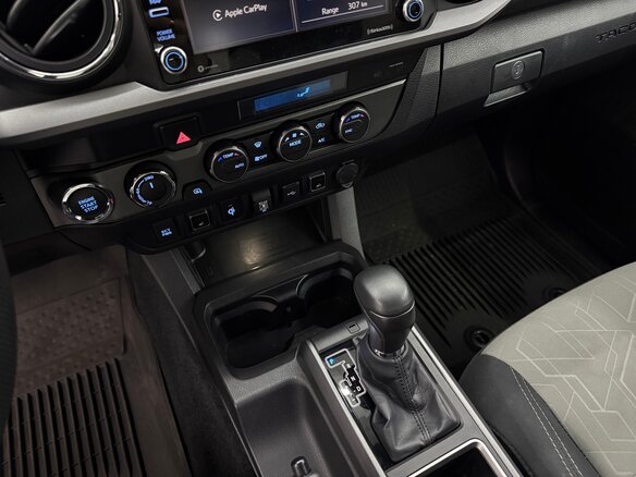 2022 Toyota Tacoma III, белый, 5190000 рублей - вид 12