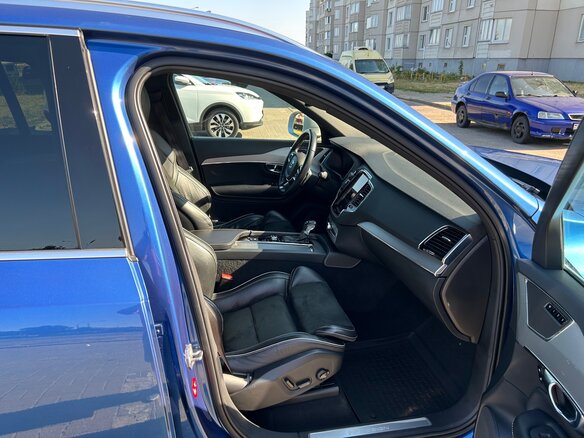 2017 Volvo XC90 II, синий, 2600000 рублей - вид 10