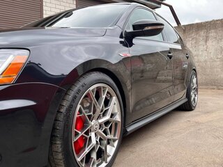 2017 Volkswagen Jetta GLI VI Рестайлинг, чёрный, 1859416 рублей, вид 4