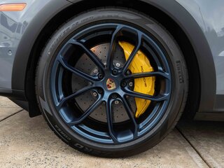 2024 Porsche Cayenne Turbo GT Coupé III Рестайлинг, серый, 30816330 рублей, вид 4