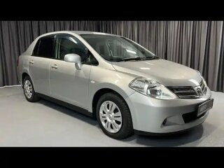 2010 Nissan Tiida Latio I, серый, 830000 рублей, вид 1