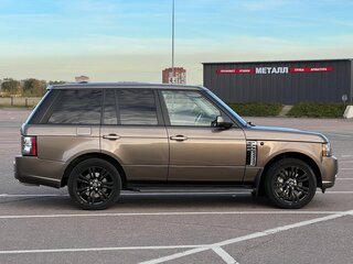 2011 Land Rover Range Rover Supercharged III Рестайлинг 2, золотистый, 2400000 рублей, вид 4