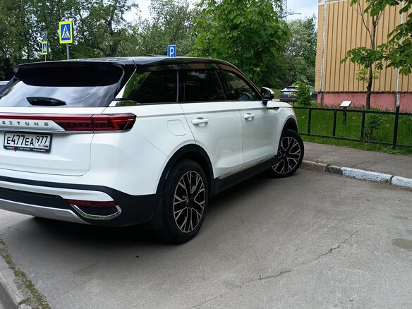 2022 FAW Bestune T99 I Рестайлинг, белый, 3600000 рублей - вид 2