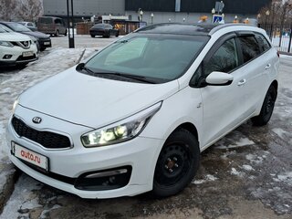 2018 Kia Ceed II Рестайлинг, белый, 1300000 рублей, вид 1