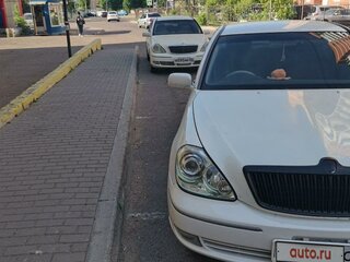 2001 Toyota Brevis I, белый, 900000 рублей, вид 4