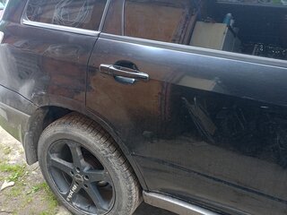 2004 Mitsubishi Outlander I, чёрный, 520000 рублей, вид 2