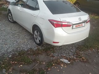 2013 Toyota Corolla XI (E160, E170, E180), белый, 1400000 рублей, вид 4