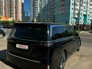 2023 Voyah Dream I, фиолетовый, 6800000 рублей, вид 3