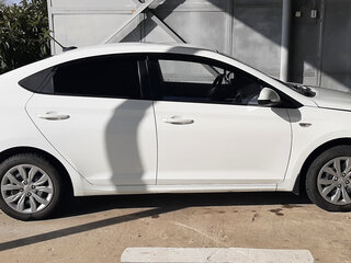 2019 Hyundai Solaris II, белый, 1850000 рублей, вид 4