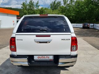 2020 Toyota Hilux VIII Рестайлинг 2, белый, 7500000 рублей, вид 5
