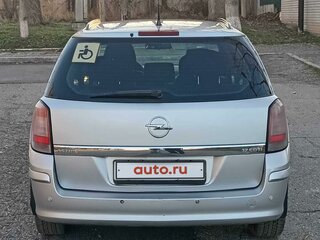2008 Opel Astra H Рестайлинг, серебристый, 600000 рублей, вид 4