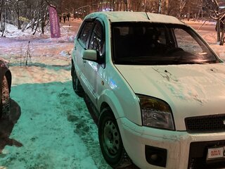 2010 Ford Fusion I Рестайлинг, белый, 340000 рублей, вид 1