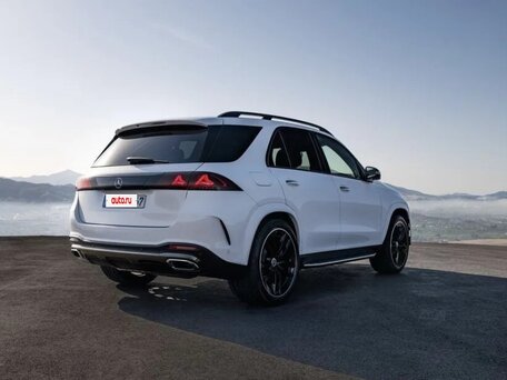 2026 Mercedes-Benz GLE 450 II (V167) Рестайлинг 2, чёрный, 14890000 рублей, вид 3