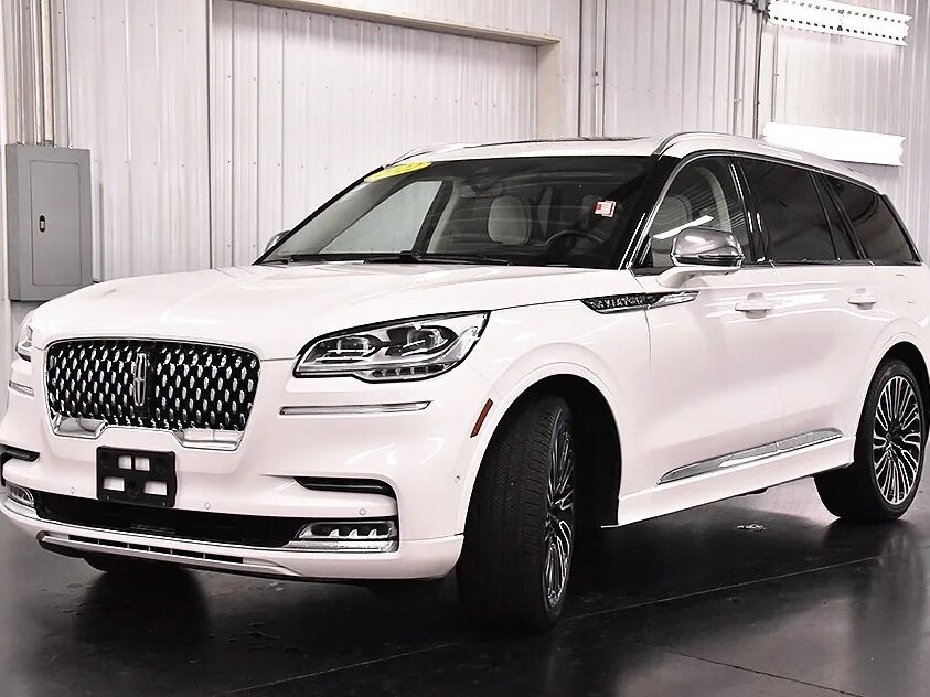 Открыть фотографии: Lincoln Aviator II