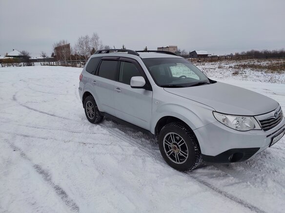 2010 Subaru Forester III, серебристый, 1310000 рублей - вид 1