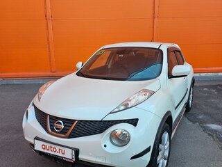 2011 Nissan Juke I, белый, 1050000 рублей, вид 3