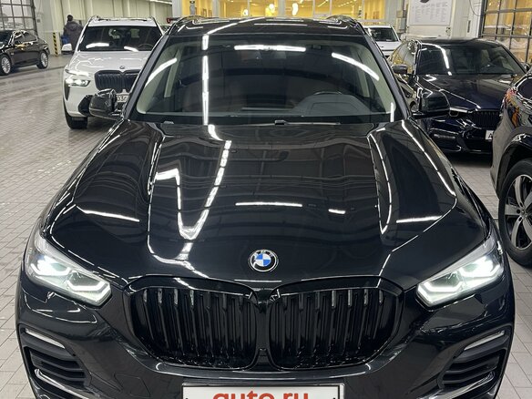 2020 BMW X5 25d IV (G05/G18), чёрный, 5590000 рублей - вид 2