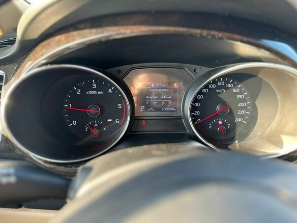 2018 Kia Carnival III, белый, 5000000 рублей - вид 7