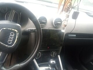 2010 Audi A3 II (8P) Рестайлинг 2, чёрный, 625000 рублей, вид 4