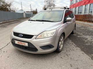 2009 Ford Focus II Рестайлинг, серебристый, 560000 рублей, вид 2