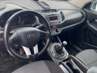 2010 Kia Sportage III, серый, 930000 рублей, вид 4