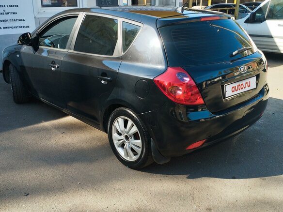 2008 Kia Ceed I, чёрный, 760000 рублей - вид 3