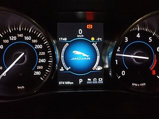 2017 Jaguar F-Pace I, синий, 2950000 рублей, вид 5