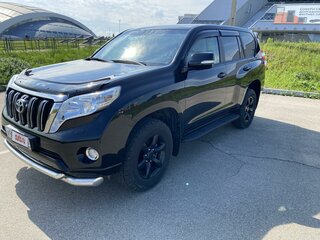 2013 Toyota Land Cruiser Prado 150 Series Рестайлинг 1, чёрный, 3500000 рублей, вид 1