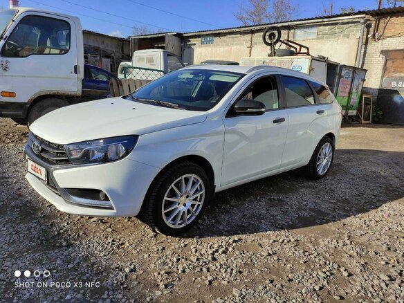 2021 Lada (ВАЗ) Vesta SW I, белый, 1200000 рублей - вид 1
