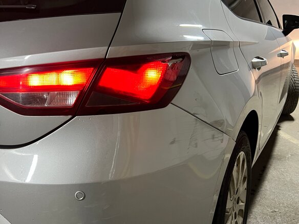 2014 SEAT Leon III, серебристый, 1350000 рублей - вид 2