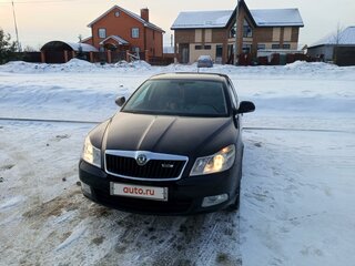 2009 Skoda Octavia II (A5) Рестайлинг, чёрный, 600000 рублей, вид 2