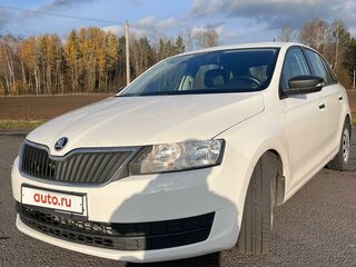 2017 Skoda Rapid I Рестайлинг, белый, 860000 рублей, вид 4